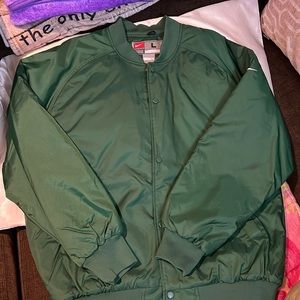 SALE 🔥🔥Nike Authentic Team Dugout Style Quilted Satin Jacket Green.Size: L